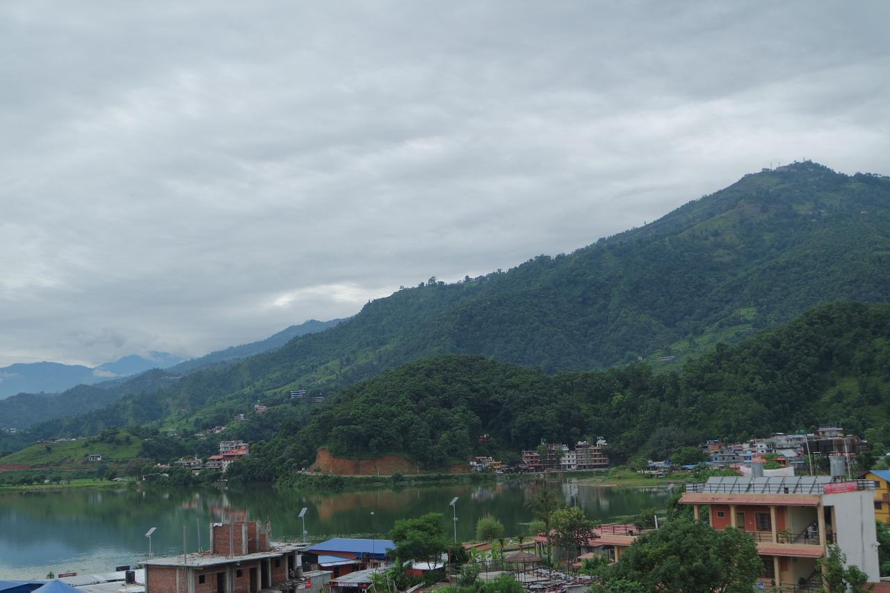 Pokhara Youth Hostel Ngoại thất bức ảnh