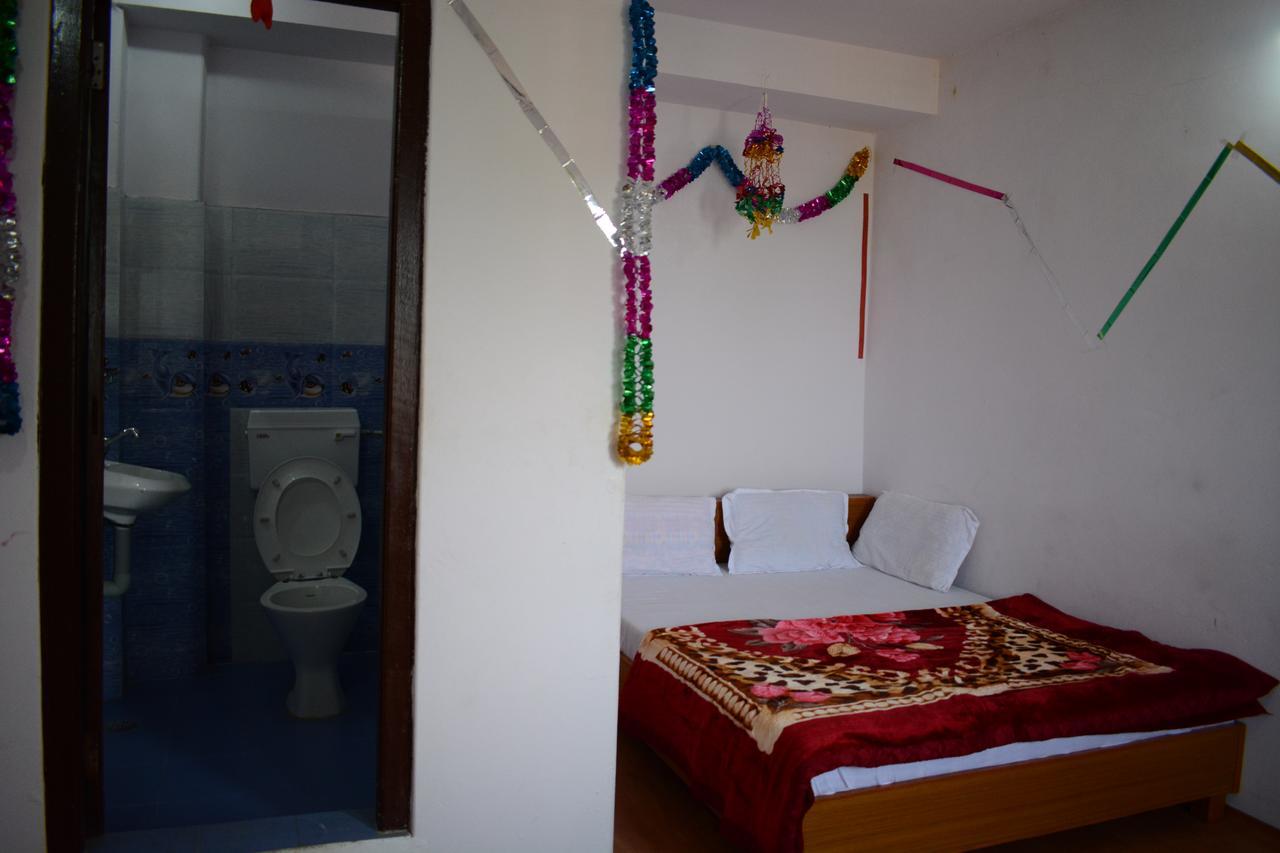 Pokhara Youth Hostel Ngoại thất bức ảnh