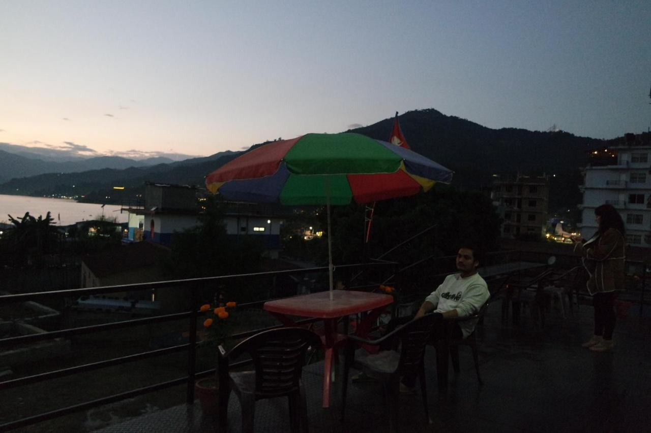 Pokhara Youth Hostel Ngoại thất bức ảnh