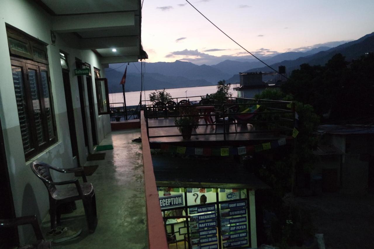 Pokhara Youth Hostel Ngoại thất bức ảnh