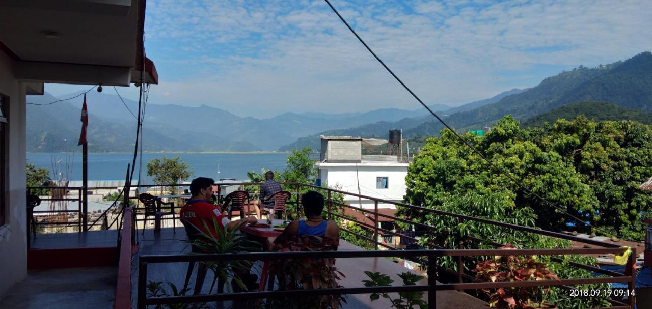 Pokhara Youth Hostel Ngoại thất bức ảnh