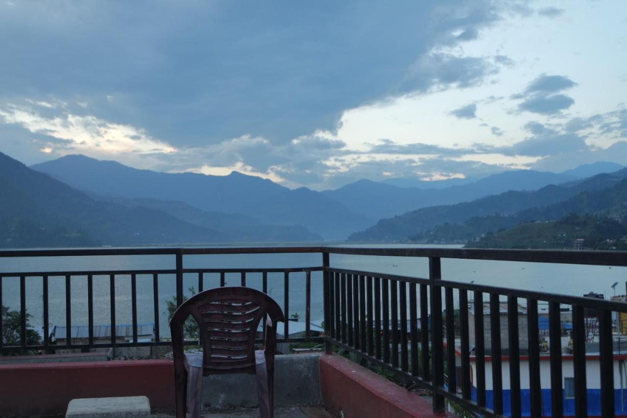 Pokhara Youth Hostel Ngoại thất bức ảnh