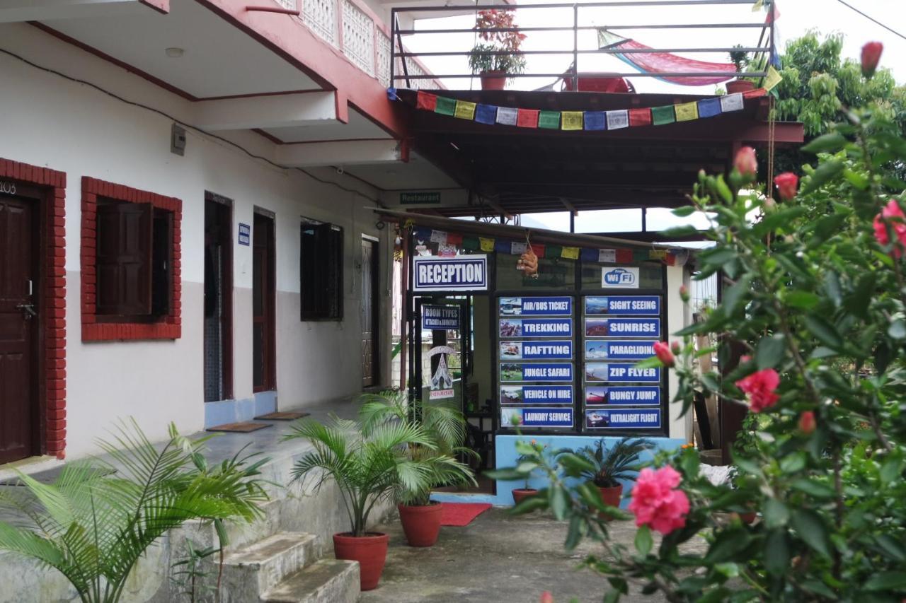 Pokhara Youth Hostel Ngoại thất bức ảnh