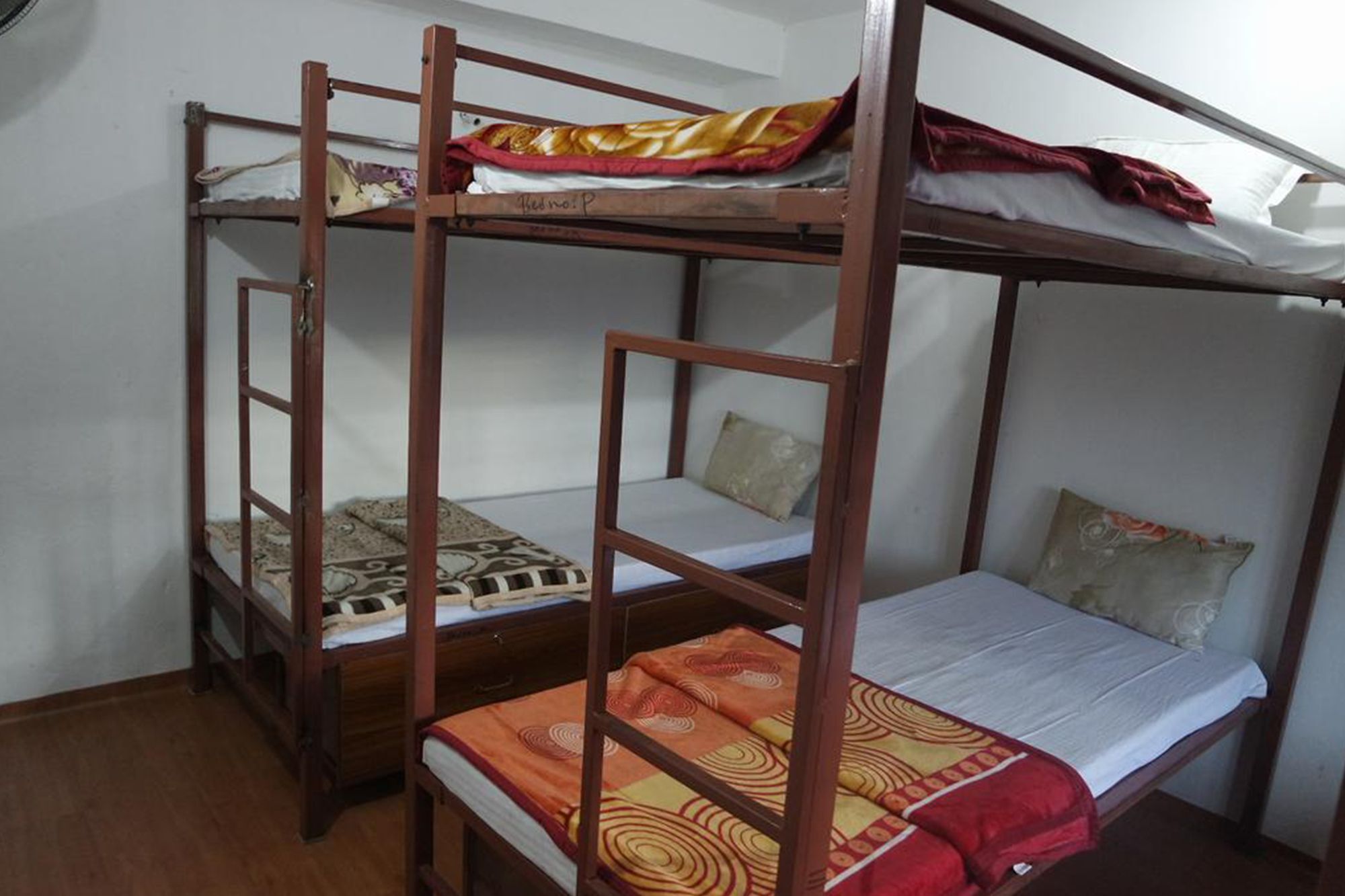 Pokhara Youth Hostel Ngoại thất bức ảnh