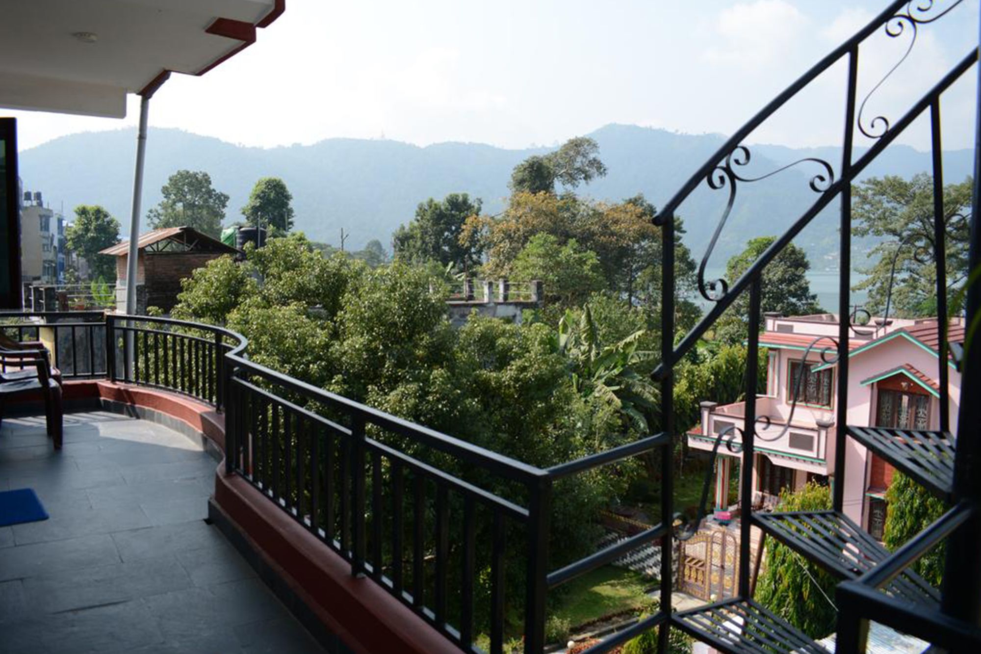 Pokhara Youth Hostel Ngoại thất bức ảnh