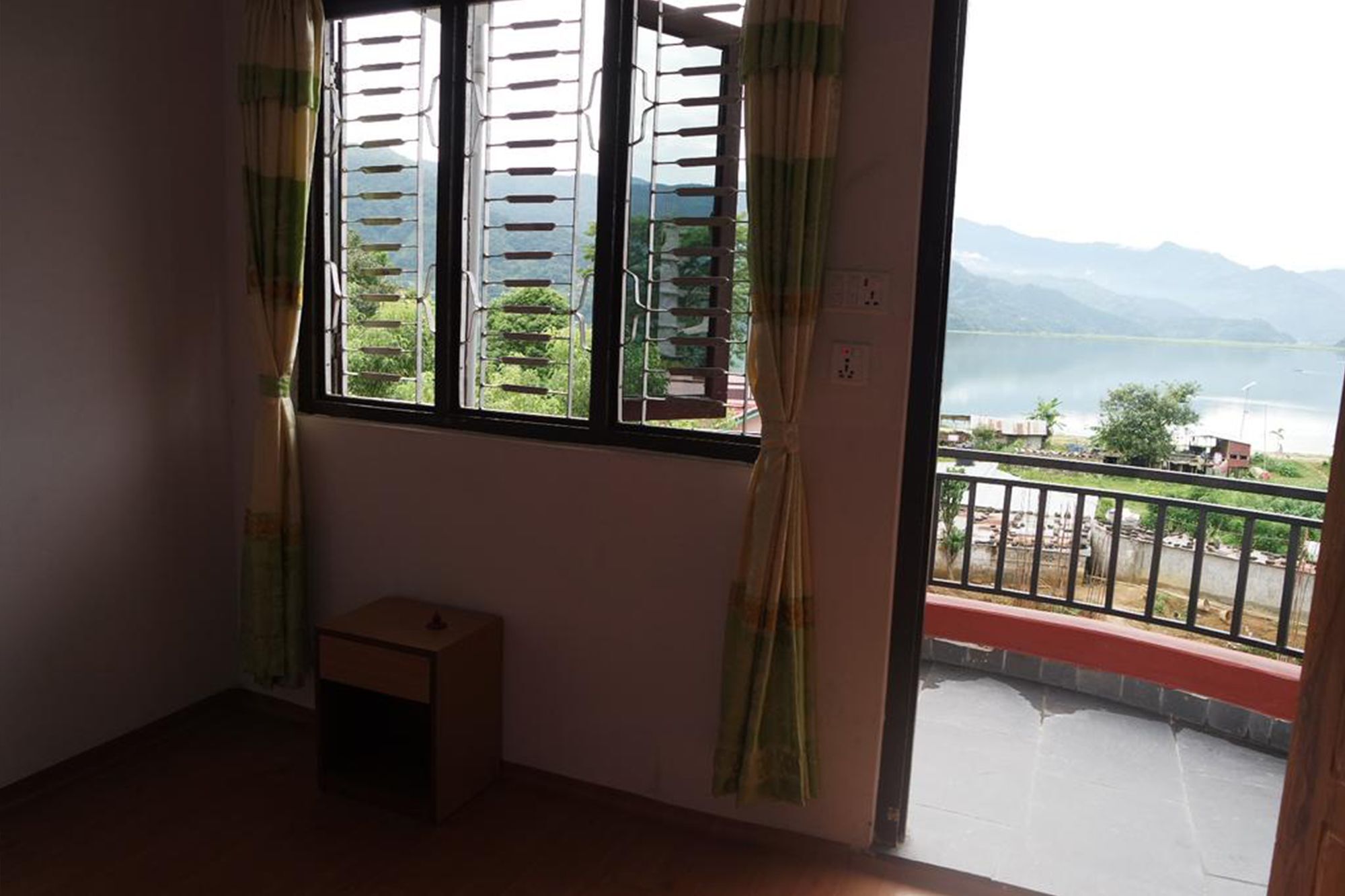 Pokhara Youth Hostel Ngoại thất bức ảnh