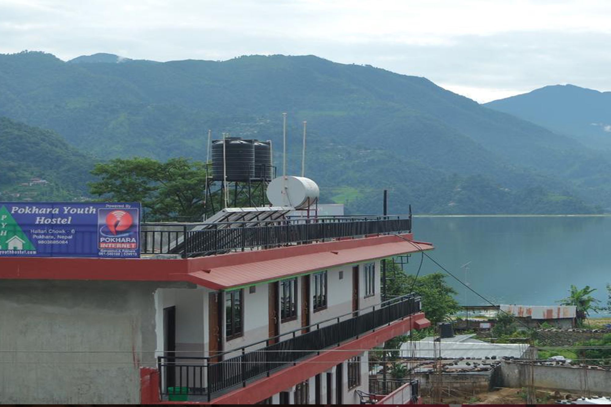 Pokhara Youth Hostel Ngoại thất bức ảnh