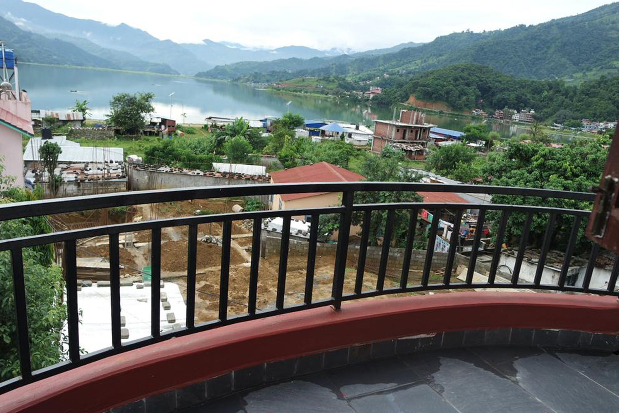 Pokhara Youth Hostel Ngoại thất bức ảnh